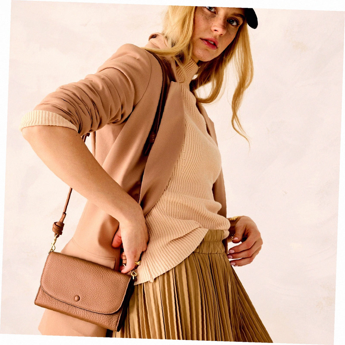 Wildwood Wallet Crossbody